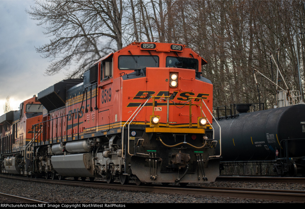 BNSF 8519